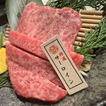 炭燒肉 石田屋。 本店 - 