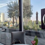 フィリップ・ミル 東京 - 窓からの風景