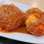 ゑびす屋 - 大きなコロッケ 御膳(2ヶ盛定食)⑧