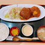 ゑびす屋 - 大きなコロッケ 御膳(2ヶ盛定食)③