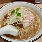 らぁ麺 くろ渦 - のどぐろラーメン(1050円)2026年2月現在
