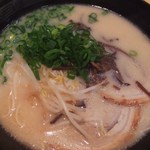 吉 - 豚骨ラーメン