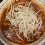 タンメン笑盛 - 見た目や匂いからして 口にせずとも辛いのが分かる
