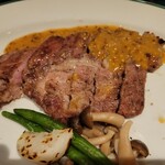 ヴァンピックル - 吉田豚の炭火焼き（1500円）