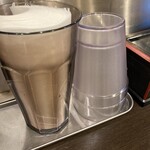 タンメン笑盛 - 卓上に調味料などはなし