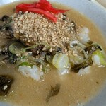 白龍ラーメン - 残りの大めしにぶっかけ♪