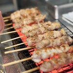 地酒と地鶏 酒肴日和 かしわや - メイン写真: