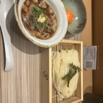 萬田うどん 天神 - 