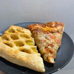 パリクロアッサン - 料理写真:おいもパイ&パン屋さんのピッツァ・トマトボロネーゼ