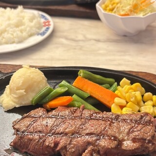 口コミ一覧 : ステーキハウス88 辻本店 （ステーキハウスハチジュウ