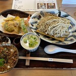 そば茶屋 よしむら - 天ざる大盛＋鴨そぼろ①