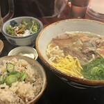 沖縄料理 新垣家 - 