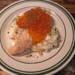 ソルティー オイスター ハウス - スモークサーモンといくらのポテトサラダ