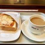 ドトールコーヒーショップ - 料理写真:ホットモーニング スモークチキン＆トマト(540円)