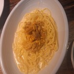 ソルティー オイスター ハウス - 生ウニのクリームパスタ
