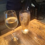 ソルティー オイスター ハウス - ロワイヤル•オイスター（グラス）、ジンジャーエール