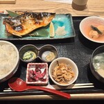 火入れ みつ囲 新宿西口パレット店 - 