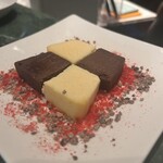 バー・ジュニパー - 