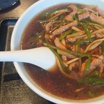 呂山 - 細切り豚肉入りそば