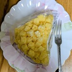 ツマガリ - 中身のブルーベリーがポイント。