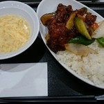 王記厨房 - 鶏唐揚げと野菜の黒酢丼
