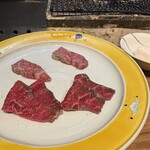鴨川たかし - こちらは焼肉(2人前)この赤身が絶品でした