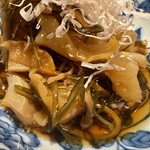 大衆割烹シラトリ - つぶ貝の松前漬け