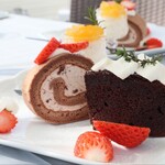 タスメット カフェ - 【2026.02】バレンタインプレート(税込1,300円)