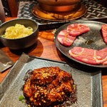 炭火焼ホルモン ぐう - 