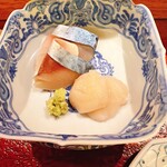 鶴八 - 〆鯖と帆立