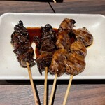 炭火焼鳥 まさや - ごちゃ（タレ）349円、ハツ（タレ）349円
