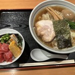 味処 むさし野 - 中華そば＋づけ玉子　　　　鮪丼