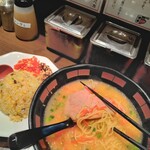 博多ラーメン 福や - 