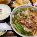 吉田麺業 荒子店 - 