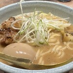 麺や高倉二条 - もつラーメン