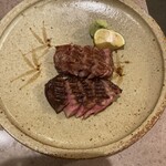 酒場 アイカワラズ - 牛タン元焼き