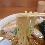 佐野らーめん 佐三次 - のどごしが良いちぢれ麺