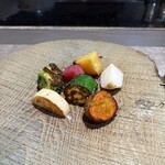 Gris - 高温ローストした色とりどりのお野菜　　　　　　　　　　　　　　　　　　　　　