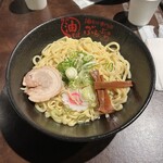 油そば専門店 ぶらぶら 横浜本店 - 