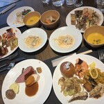 フォルク キッチン オールデイダイニング  - 