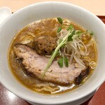 麦と麺助 - 氷見の寒ブリとマンガリッツァ豚の味噌そば