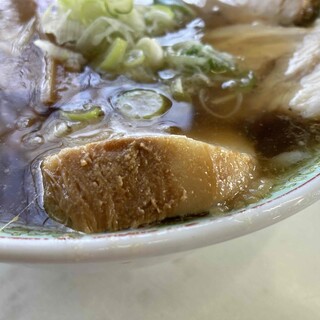 手打ちラーメン丸富_1