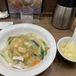 551蓬莱 - 料理写真: