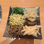 やきにく庭園 - ナムル盛り合わせ