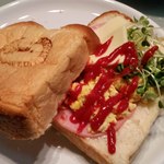 アマティ - そのままでも、サンドイッチにしても美味しい♪