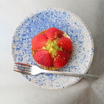 laika - イチゴタルト（1000円）