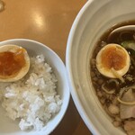 めでたい屋 - 味玉割ったった