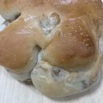 ベーカリーブランシュ - 胡桃パン
