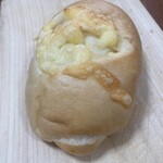 ベーカリーブランシュ - チーズパン