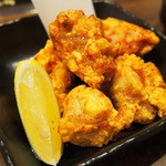 エビスモンジャ！ - 鶏もも肉の唐揚げ